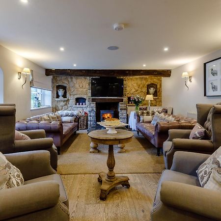 The Grousemoor - North Wales Luxury 7 Bedroom Holiday Rental Llandegla Экстерьер фото