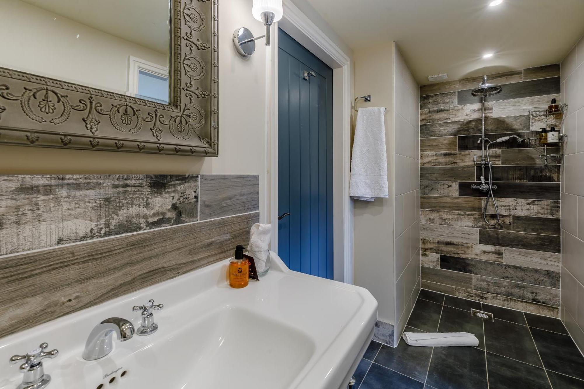 The Grousemoor - North Wales Luxury 7 Bedroom Holiday Rental Llandegla Экстерьер фото